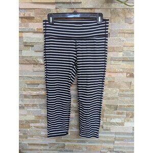 Athleta Women's Yoga Leggings Pants Mid Rise Cropped Striped Black White M